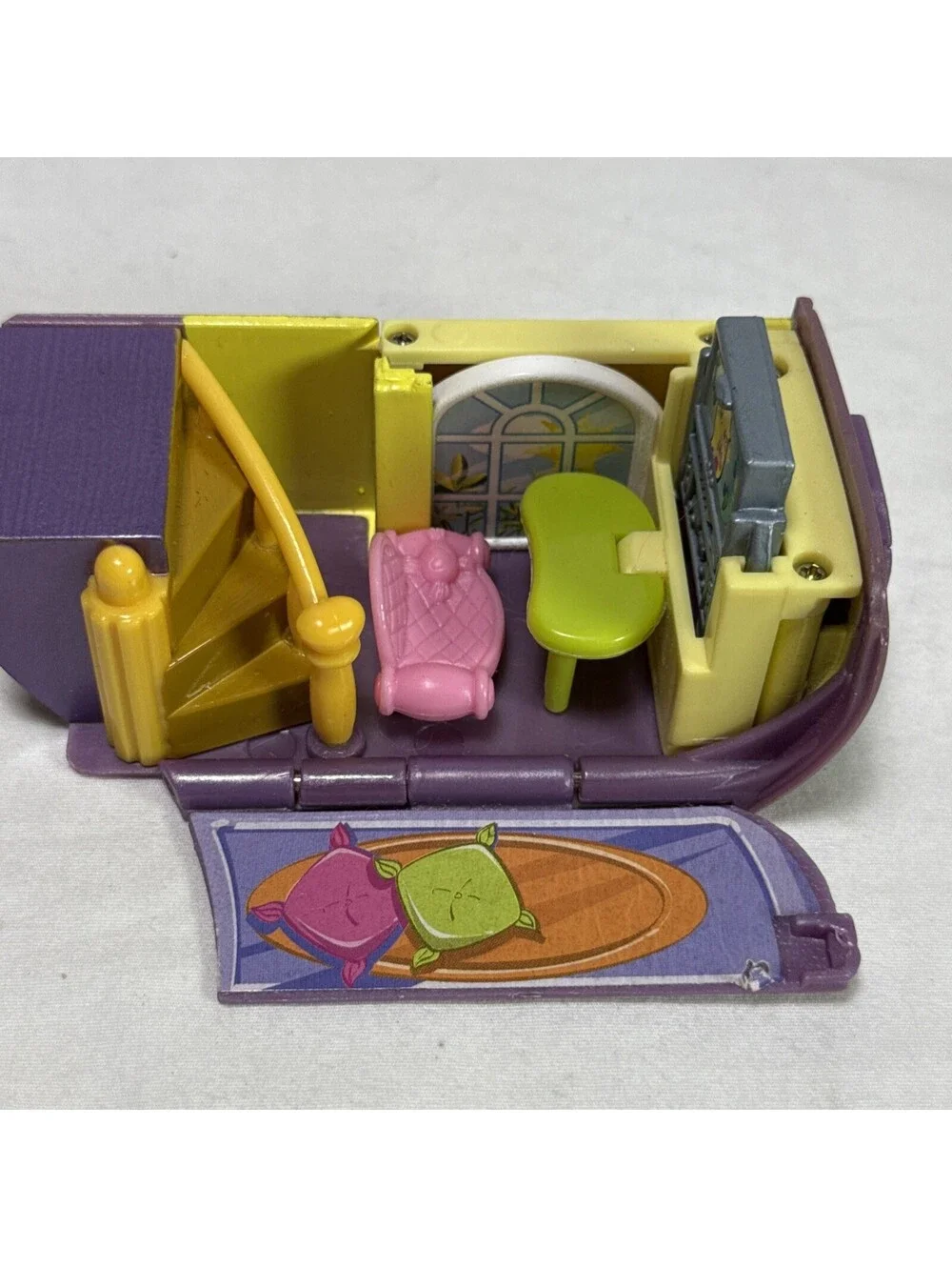 Vintage Polly Pocket Sweet Secrets Miniature Doll House Polly World Butterfly